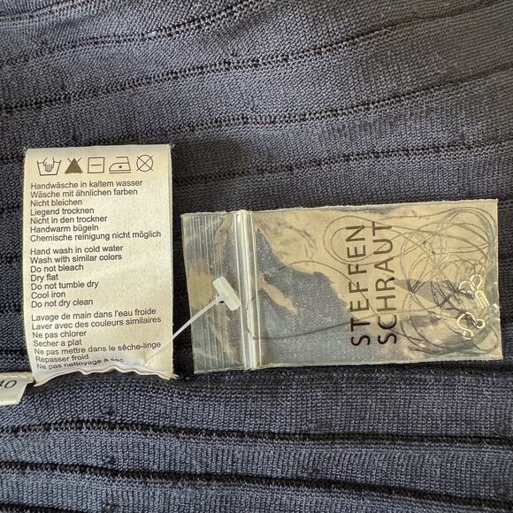 NWOT Steffen Schraut Black & Navy The Heritage Pleated Sweater Dress - Size 10 - Picture 11 of 13